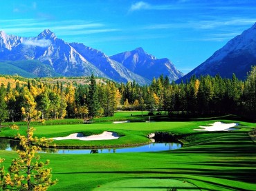Golfing with Buddies: 5 Value Getaways within USA